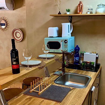 Boutique Apartment In Heart Of Haifa Exteriör bild
