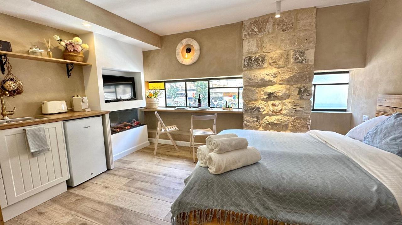 Boutique Apartment In Heart Of Haifa Exteriör bild