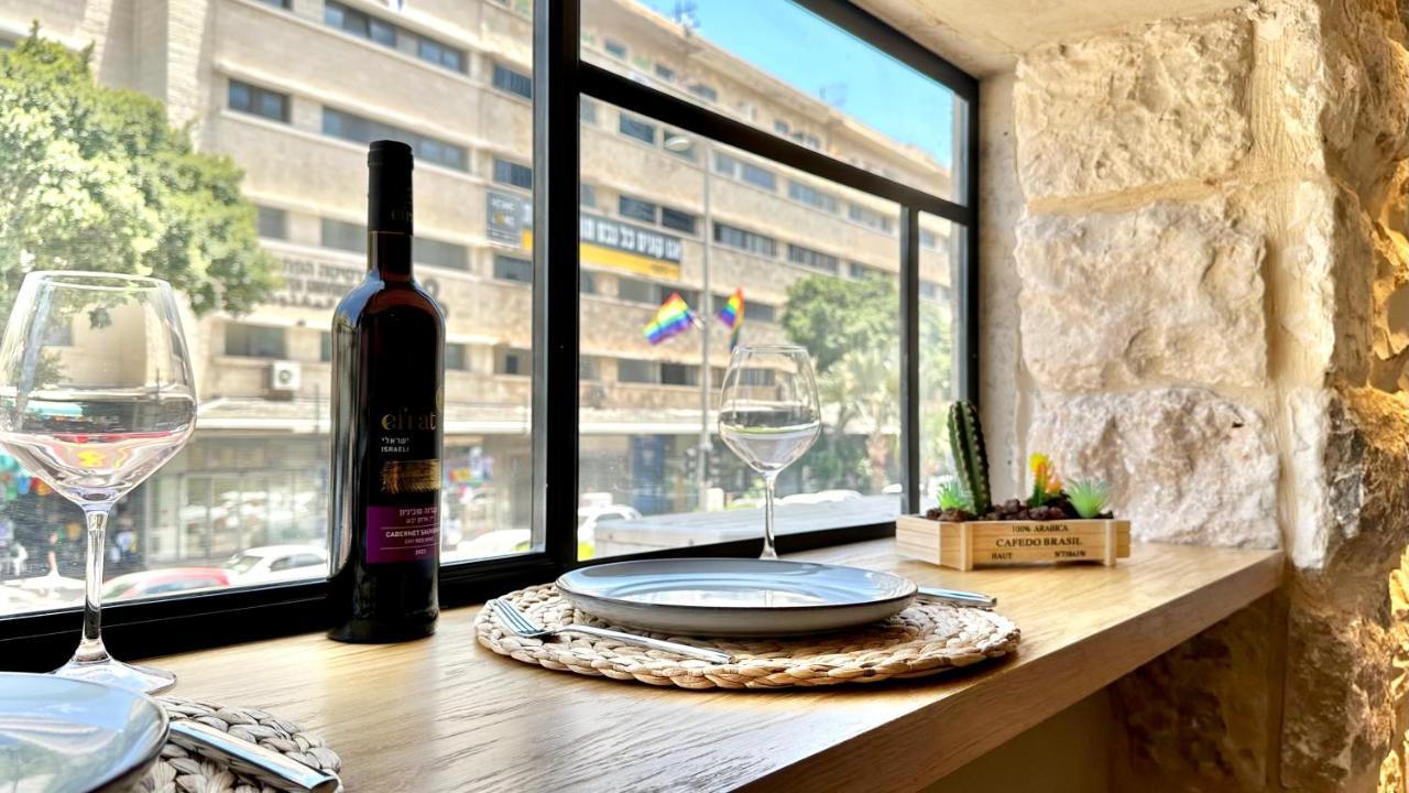 Boutique Apartment In Heart Of Haifa Exteriör bild